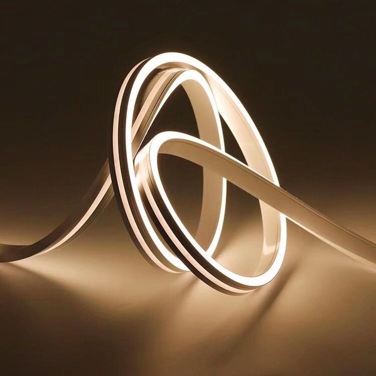 Luz de tira de neón flexible de la prenda impermeable LED del silicio IP67 DC blanco frío caliente 12/24V para la decoración interior al aire libre