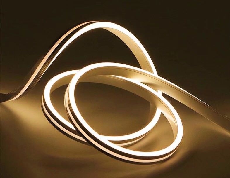 Luz de tira de neón flexible de la prenda impermeable LED del silicio IP67 DC blanco frío caliente 12/24V para la decoración interior al aire libre