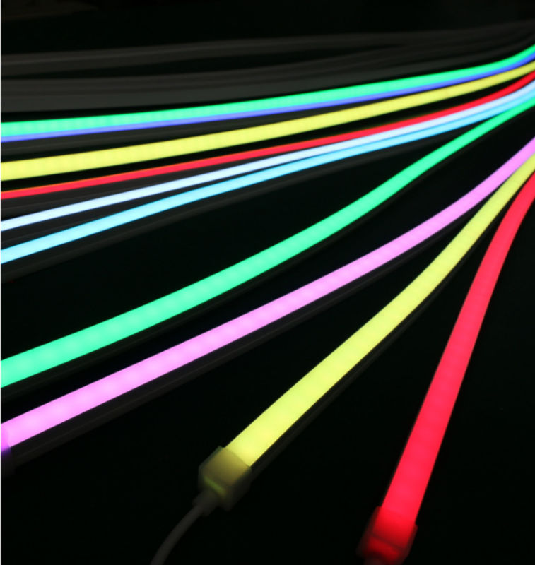 La curva de neón del lado superior de Flex Tube de la luz de la cuerda que encendía la flexión del silicón 24V llevó la cuerda de neón